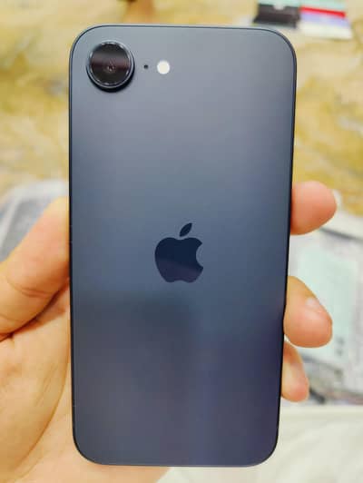 iPhone 16e 128GB JV 10 Months Apple warranty