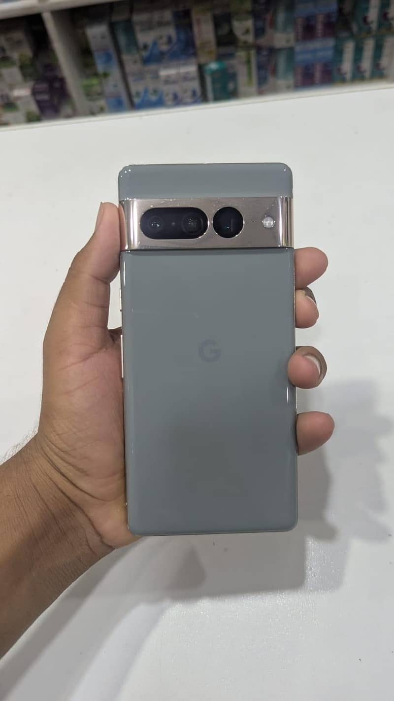 Google Pixel 7 Pro 0