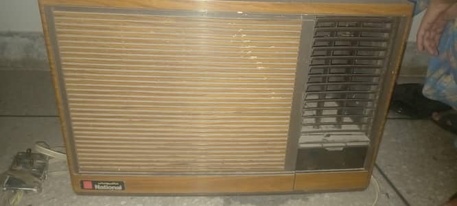 Original National window AC 1.5 ton heavy cooling