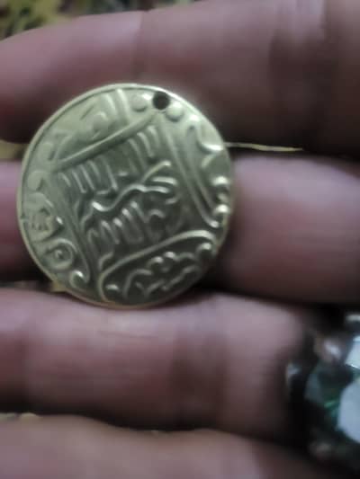kalma Queen very very old and new condition