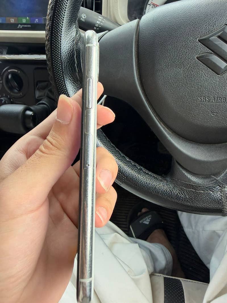 Apple iPhone X 2