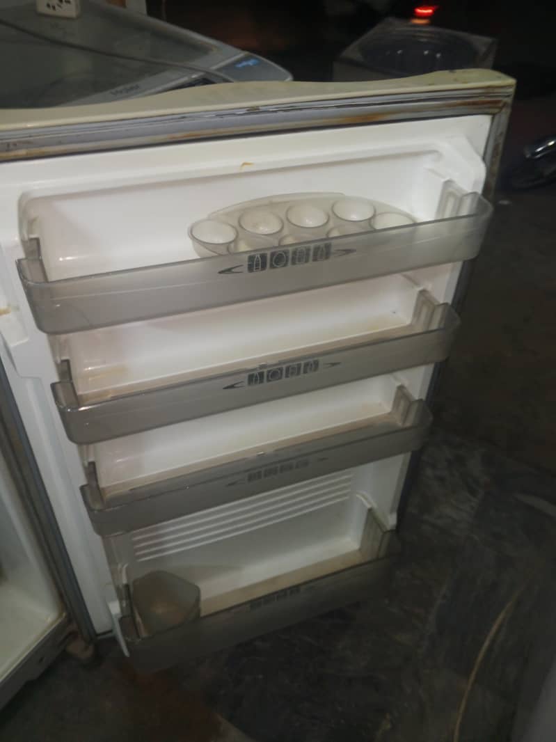 Fridge 0