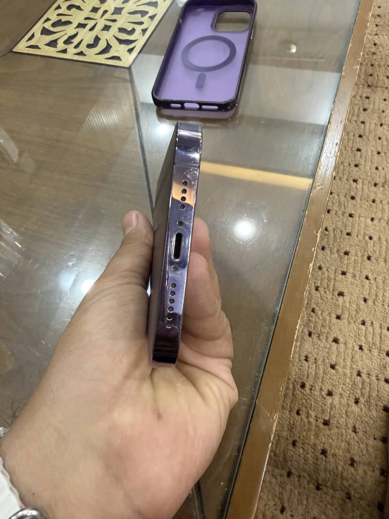 Apple iPhone 14 Pro Max 3