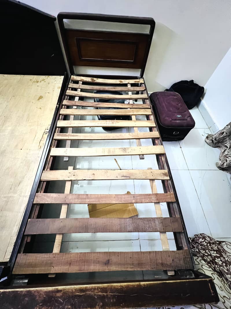 2 Single Bed 3