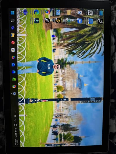 Microsoft surface pro 7plus + 16 gb ram and 512 gb and 11 generation
