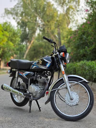 Honda CG 125 2025