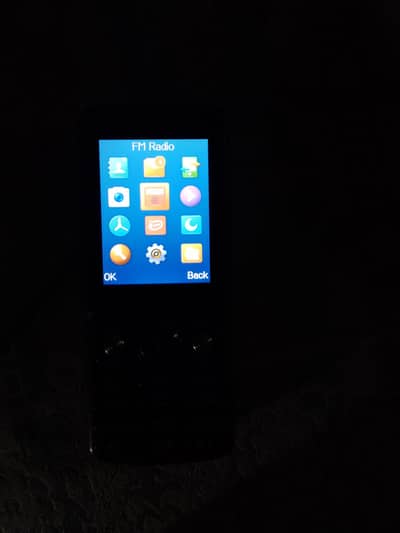 Itel Muzik 430