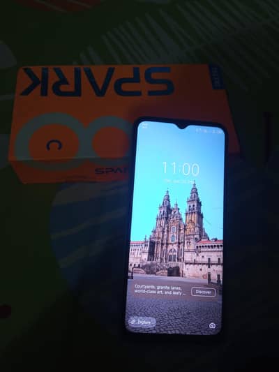 Tecno Spark 8C