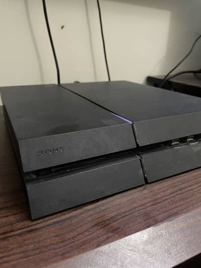 PS4 1TB in Brilliant Condition