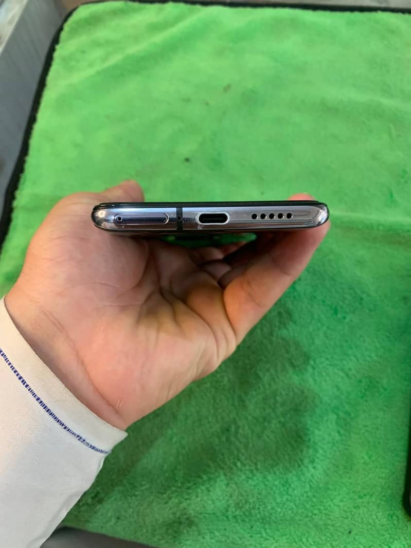 One Plus 7T 1