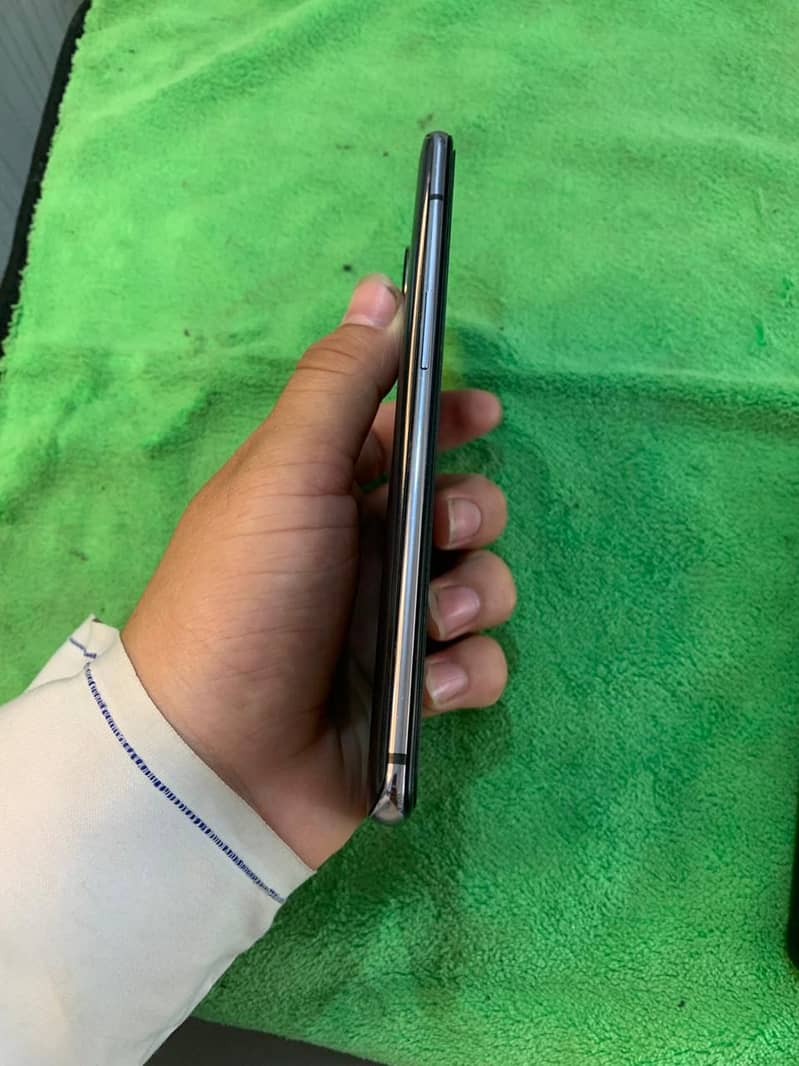 One Plus 7T 4