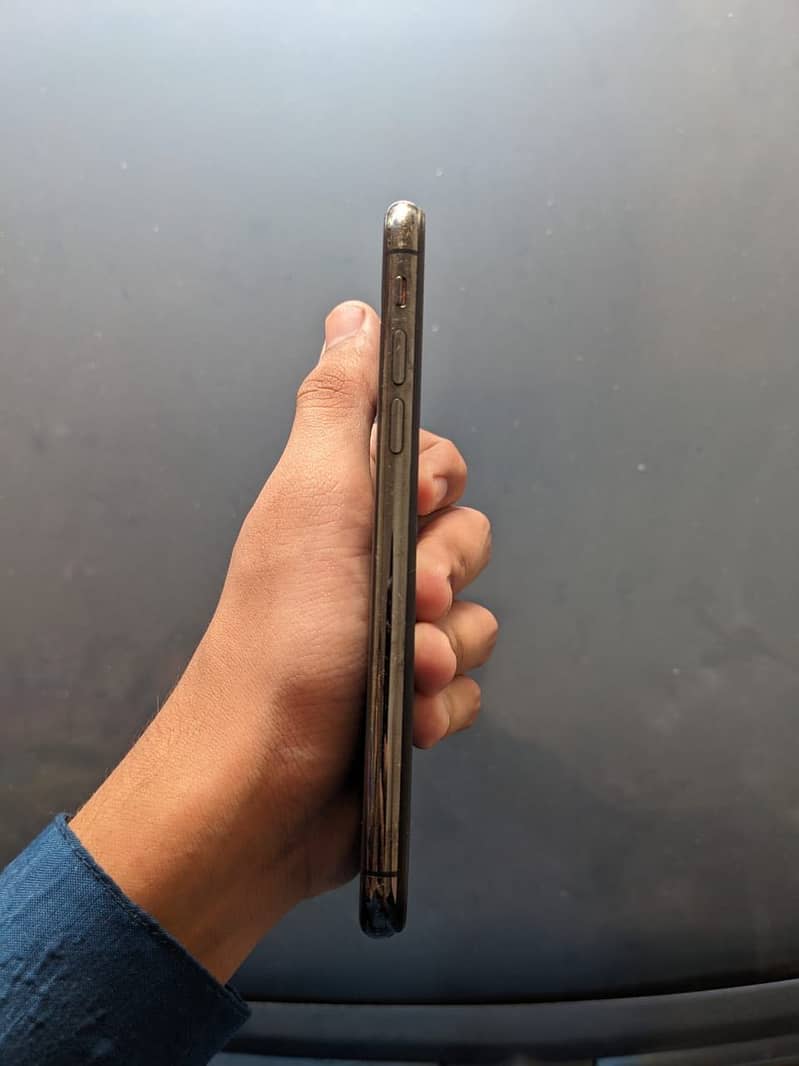 Apple iPhone X 7