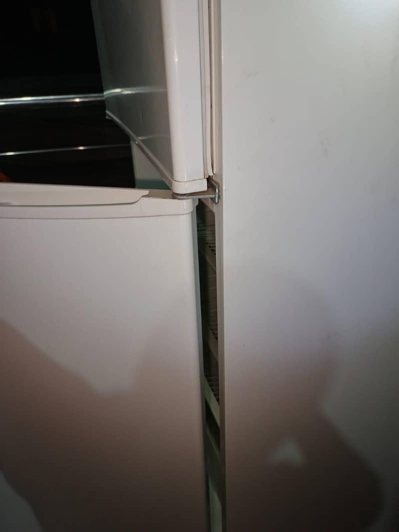 Refrigerator 1