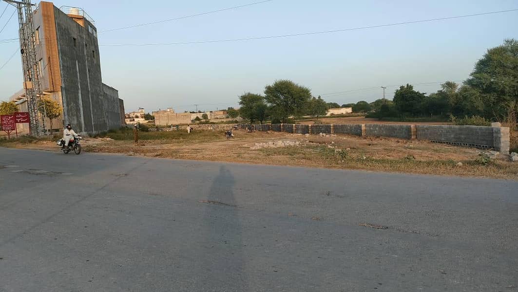 COMMERCIAL PLOT 1