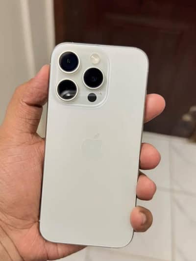 Apple iPhone 15 Pro