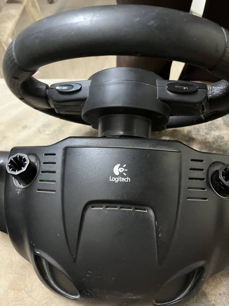 Steering wheel 1