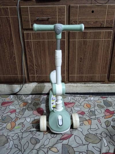 I am sailing my brand new Scooty just 1week used with Led Lights & Mus