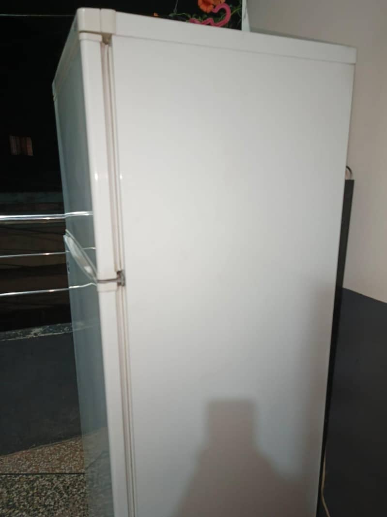 Refrigerator 5