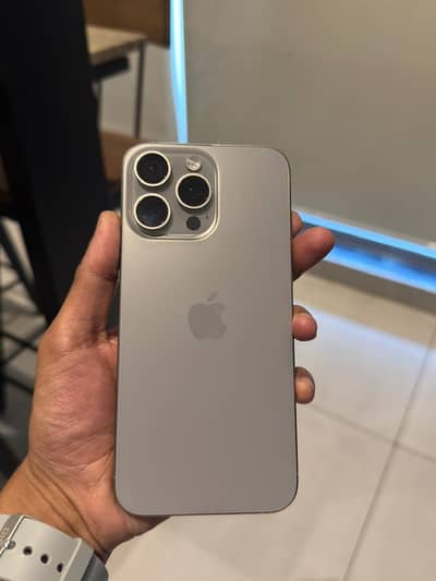 Apple iPhone 15 Pro Max