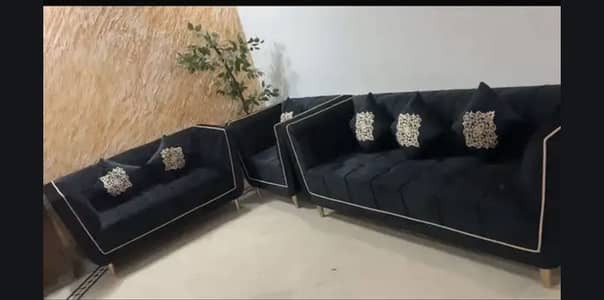 sofa set 6 seater black with 6 cusions