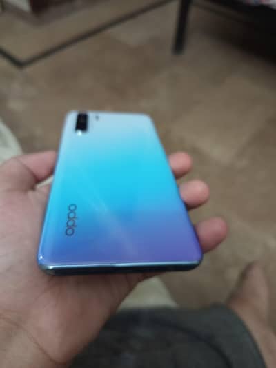 OPPO F15