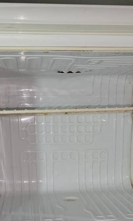 Refrigerator 7
