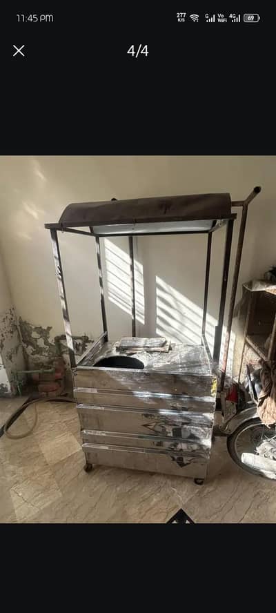 Brand New Counter Lush Condition