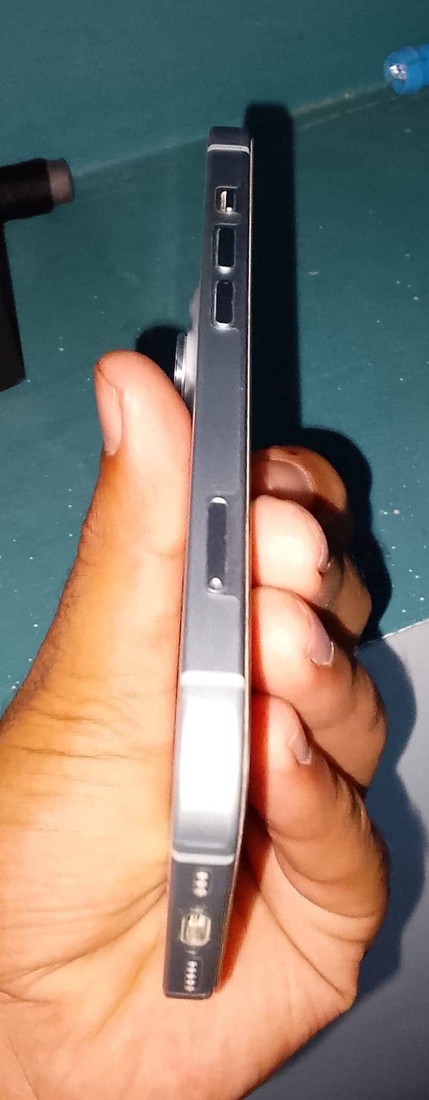 iPhone 15 2