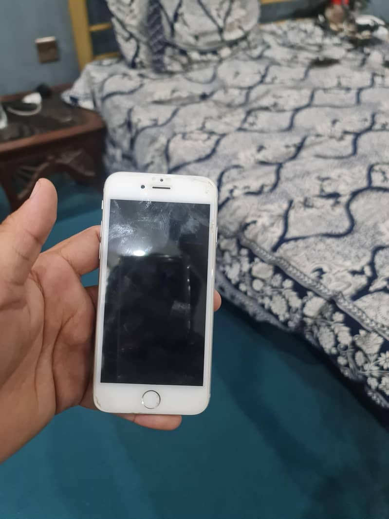 Apple iPhone 6 4