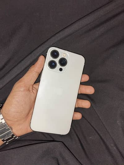 Apple iPhone 13 Pro