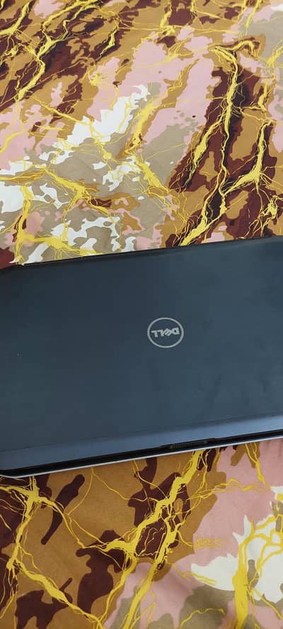 urgent sale Dell Laptop