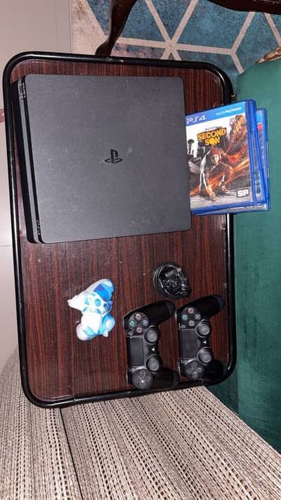 PS4 slim