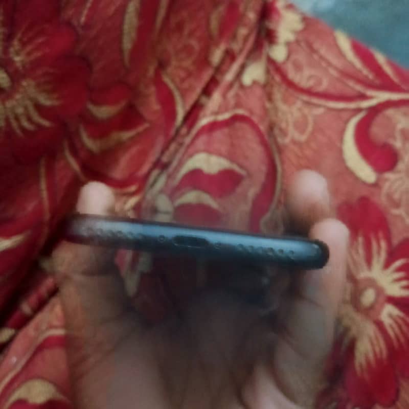 Apple iPhone 8 2