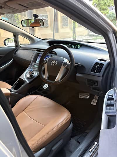 Toyota Prius G LED 2009/2013/2014