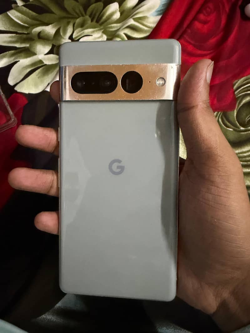Google Pixel 7 Pro 0