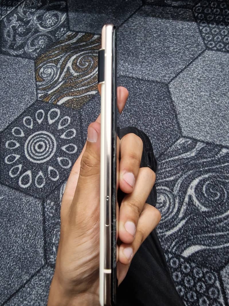 Google Pixel 6 Pro 2