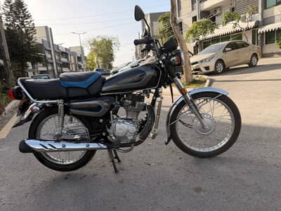 Honda CG 125 2025