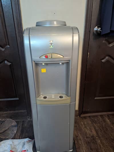 pel dispenser
