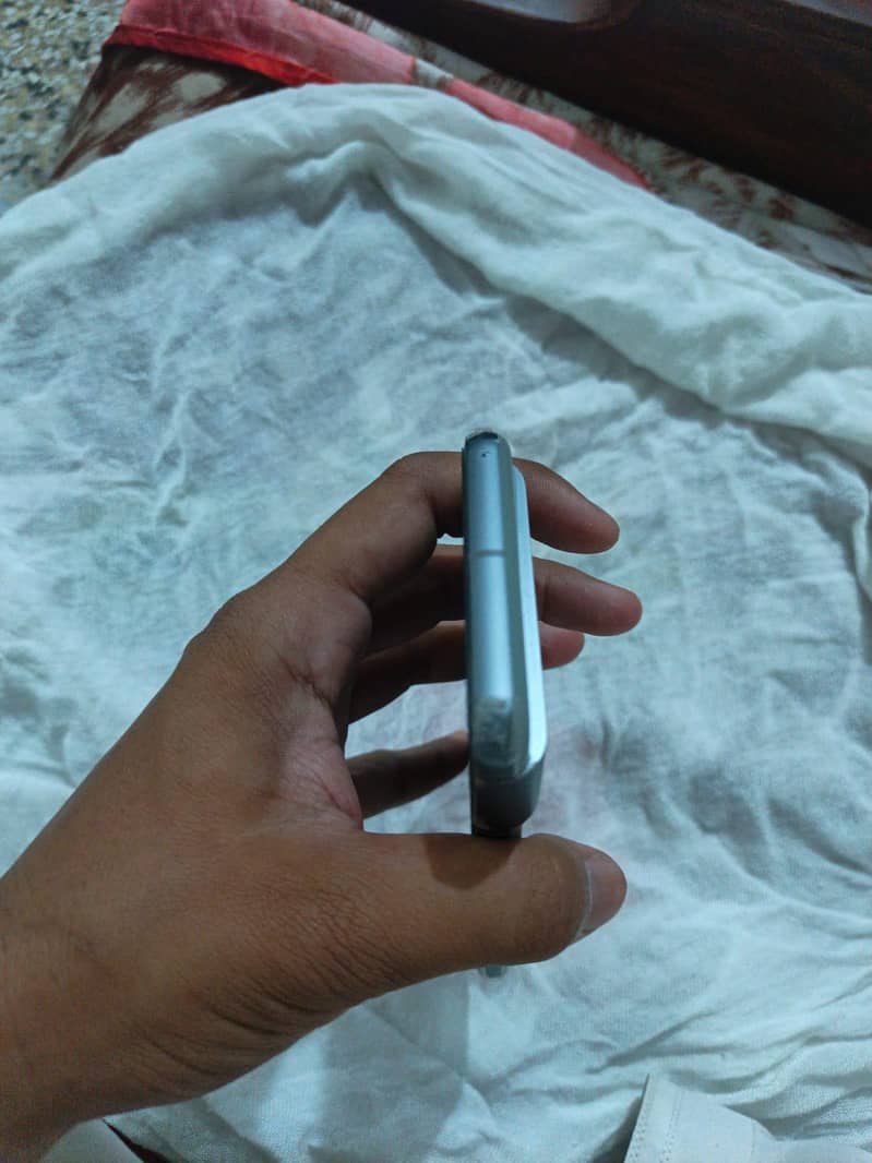 Google Pixel 8 0
