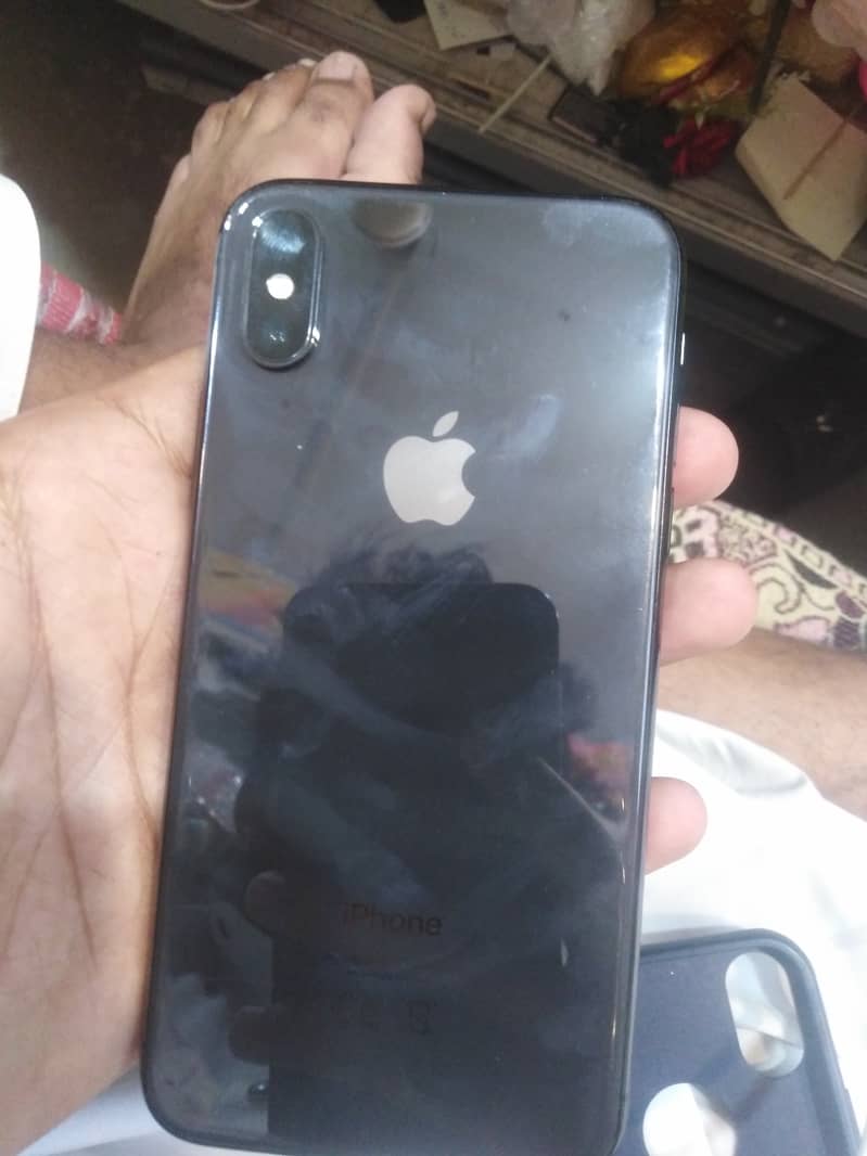 Apple iPhone X 5