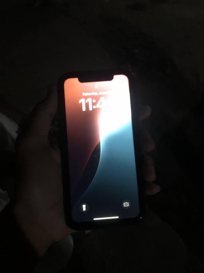 Apple iPhone 11 0