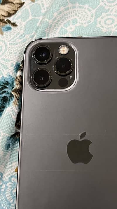 Apple iPhone 12 Pro