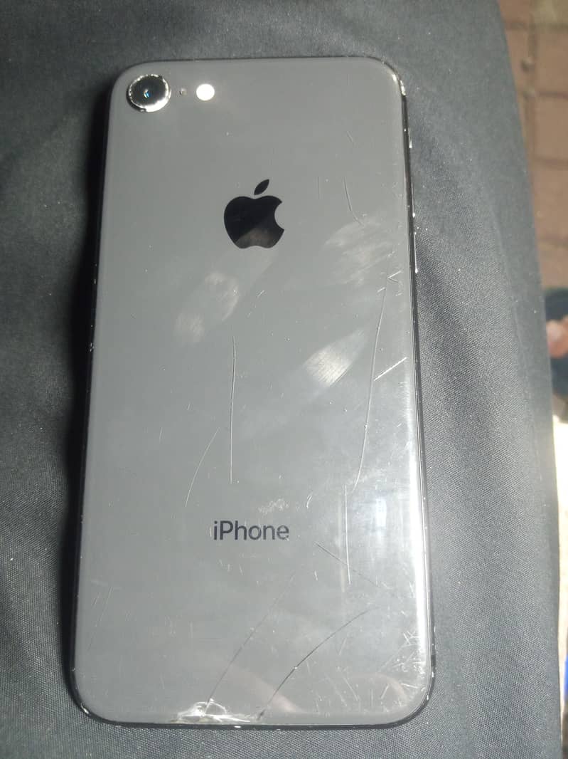 Apple iPhone 8 0