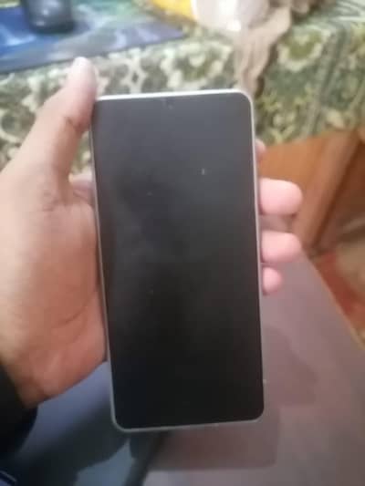 Aquos r7