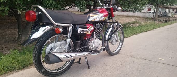 Honda 125cc Barikot Swat