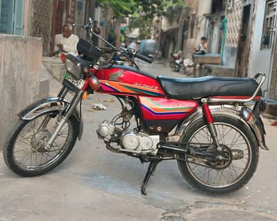 HONDA 70CC (2011 model) Urgent sale