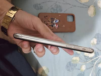 Apple iPhone 11 Pro