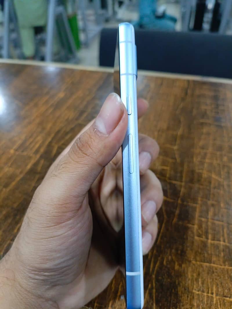 Google Pixel 7a 3