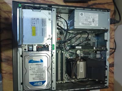 Hp Core i5 4th Generation 8Gb Ram 128 Gb SSD , AMD Graphic Card Gddr 5
