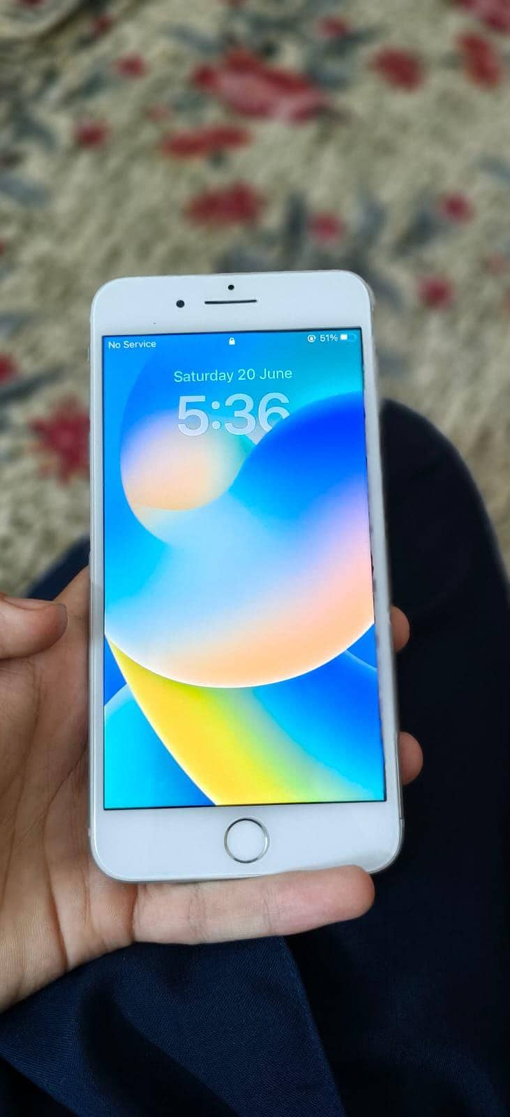 Apple iPhone 8 Plus 1